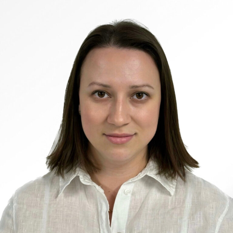 ccretu 4 768x768 - Home